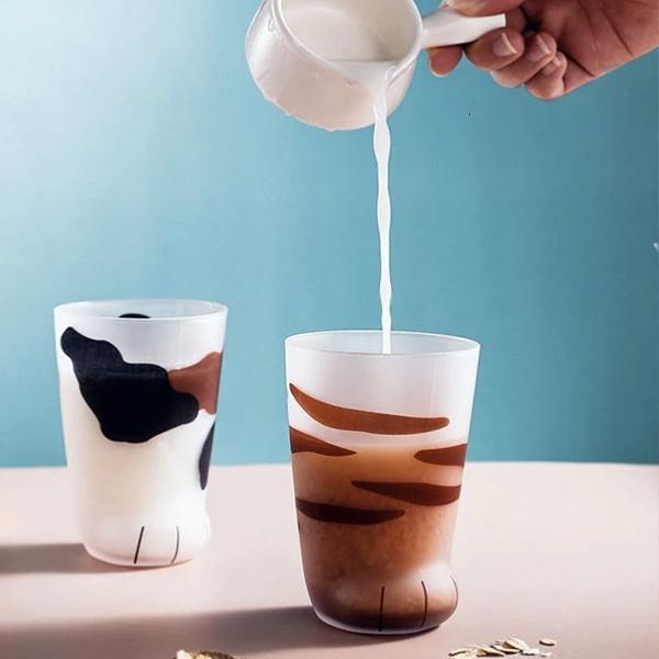 Gold Cat Paw Mug