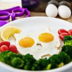 Funny Side Up Egg Molds - Image 5
