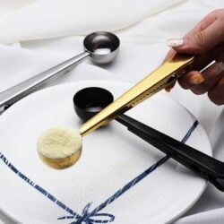 Alternative view of Coffee and Tea Scoop with Bag Clip