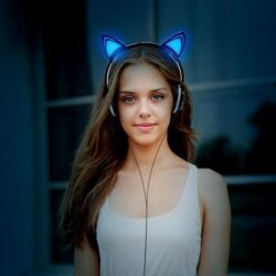 Alternative view of Glowing Cat Ear Headphones