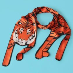 Alternative view of Hanging Big Cat Shaped Scarf