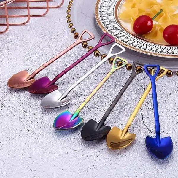 Pitchfork and Shovel Shaped Dessert Cutlery - GeekyGet