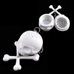 Alternative view of Skull Bones Tea Infuser