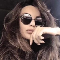 Alternative view of Skull Claw Round Sunglasses
